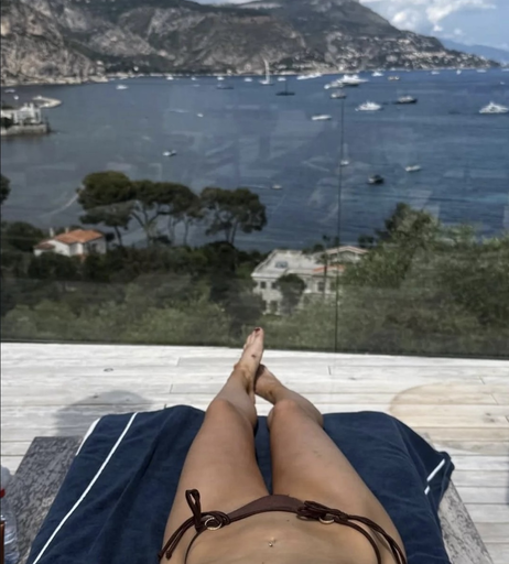 Image 8764109 from Brighton Sharbino