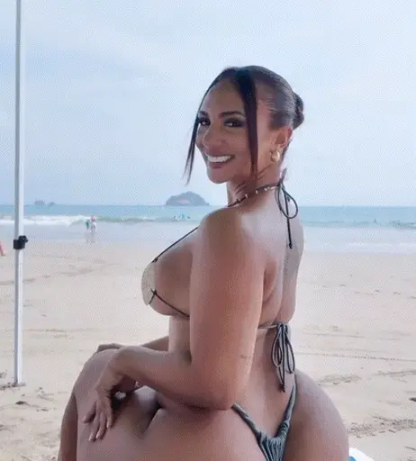 Image 8745339 from Camila Bernal