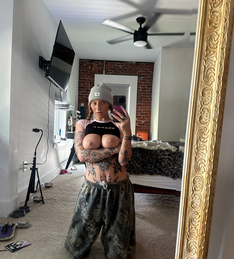 Image 8731754 from Samnimetitties