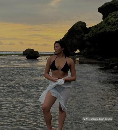 Image 872626 from Bella Langner