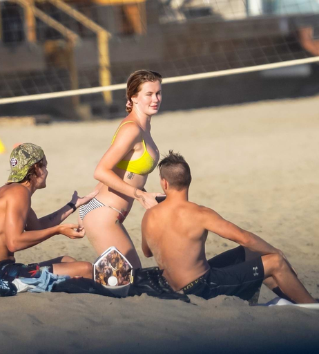 Image 8719491 from Ireland Baldwin