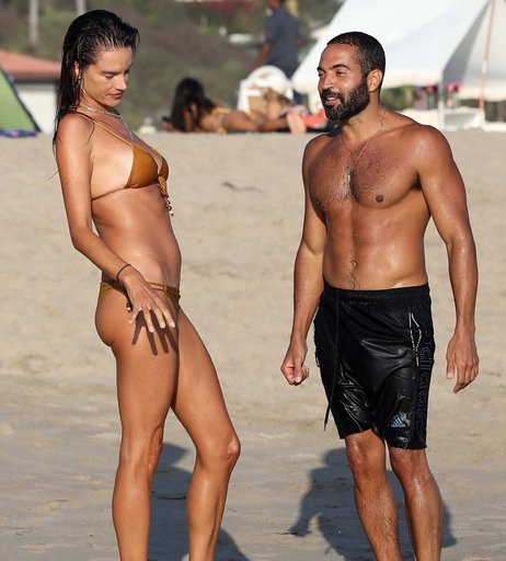 Image 8719420 from Alessandra Ambrosio