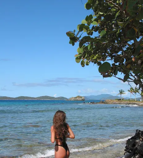 Image 8081358 from Maya Manesis / @mayamanesis