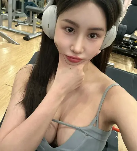 Image 8070013 from BJ heeyome / _yome_kim / gmldi6262
