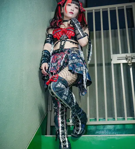 Image 8060363 from Maki Itoh
