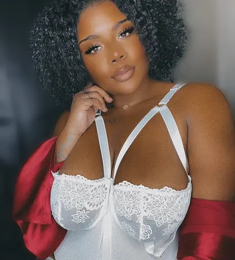 Image 8059016 from X_smokahontas on X and instagram and she has a private page on X by the name of @callmeebonita