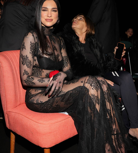 Image 8042567 from Dua Lipa