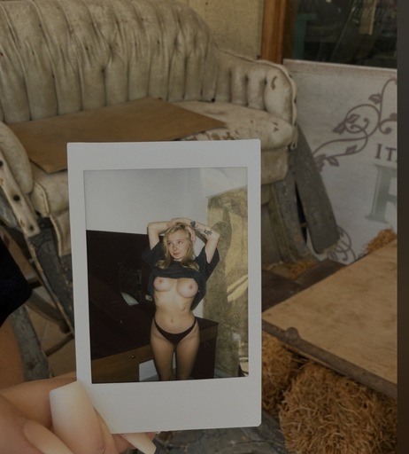 Image 8043918 from Blonde Vivi