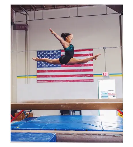 Image 8040023 from Laurie Hernandez / American gymnast