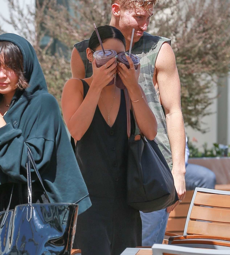 Image 8033766 from Vanessa Hudgens