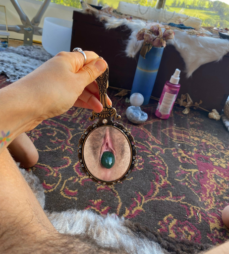 Image 8015269 from lolahippy