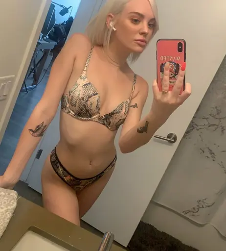Image 8012112 from CourtneySmoke | courtneyysmoke