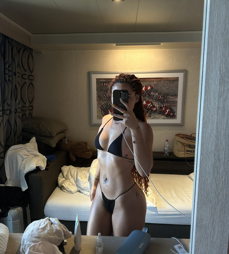 Image 215301 from Angelina Alvarez