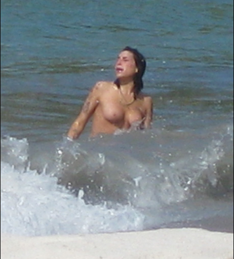 Image 2132529 from Amy Winehouse