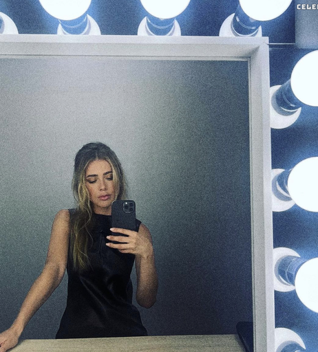 Image 2132036 from Melissa Roxburgh