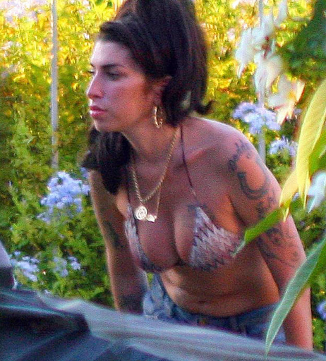 Image 2133027 from Amy Winehouse