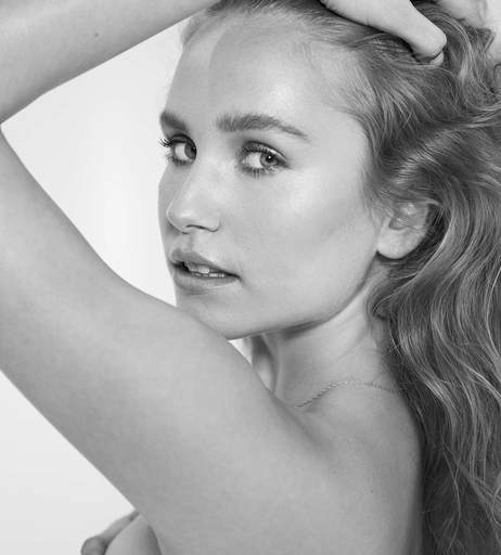 Image 2138277 from Sailor Brinkley Cook