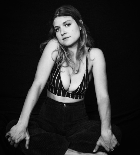 Image 2127893 from Lara Mandoki