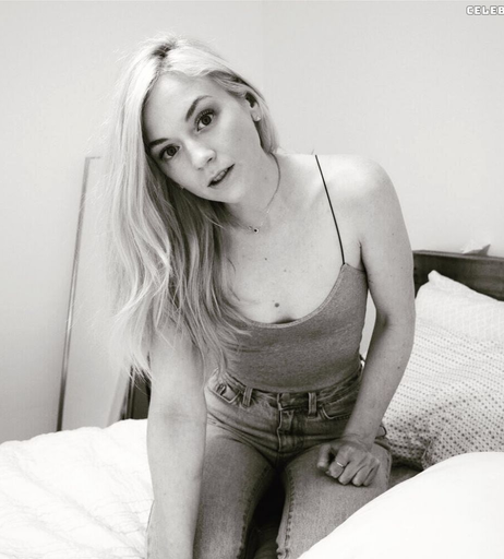 Image 2115568 from Emily Kinney