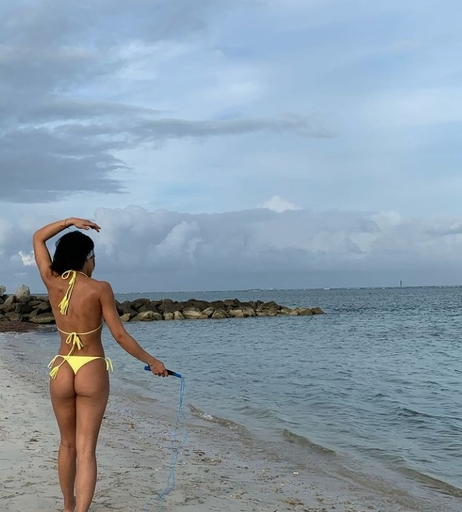 Image 2111536 from Yovanna Ventura