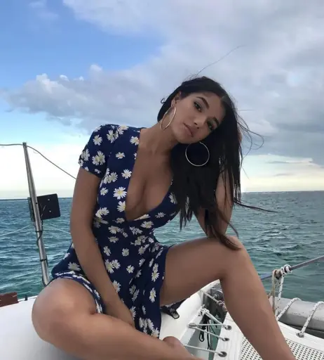 Image 2111666 from Yovanna Ventura