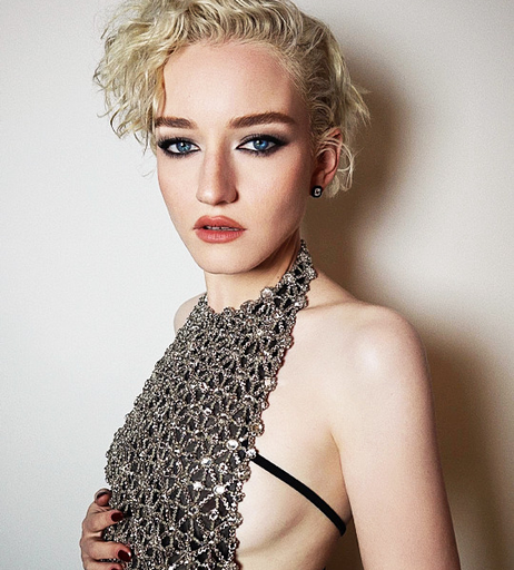 Image 2110993 from Julia Garner