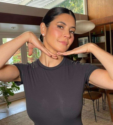 Image 2119059 from Marina Diamandis