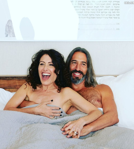Image 2107915 from Lisa Edelstein