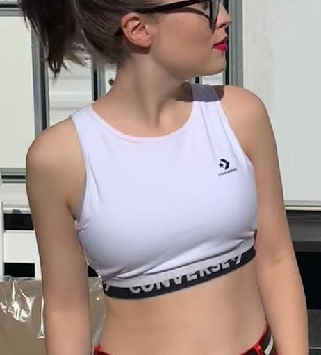Image 2101697 from Alice Merton
