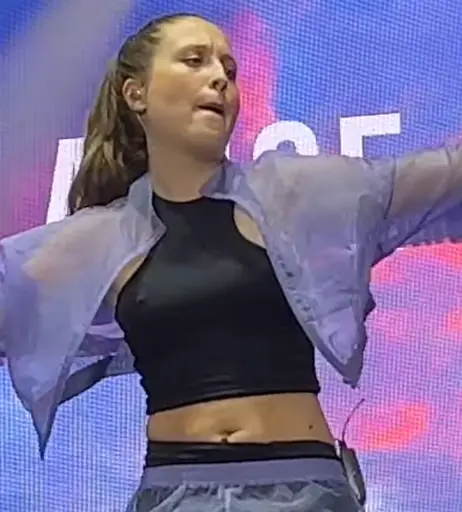 Image 2102313 from Alice Merton