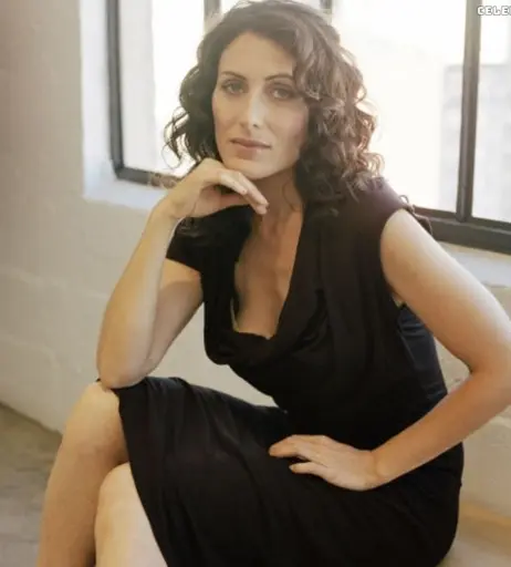 Image 2109080 from Lisa Edelstein