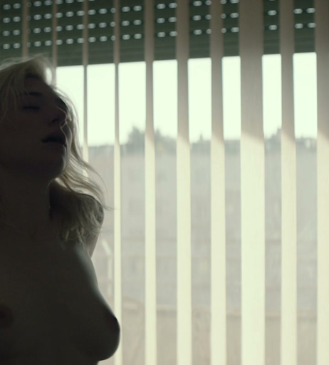 Image 2109255 from Elizabeth Debicki