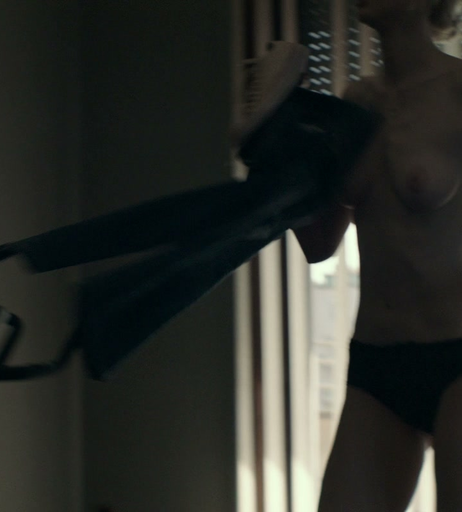 Image 2109968 from Elizabeth Debicki