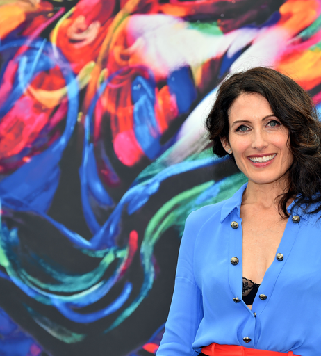 Image 2108794 from Lisa Edelstein