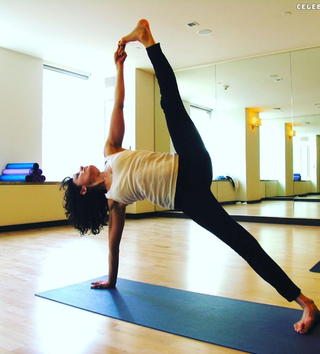 Image 2108003 from Lisa Edelstein