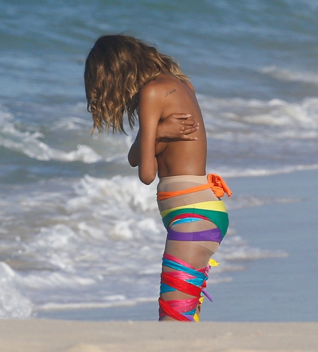 Image 2878385 from Jourdan Dunn