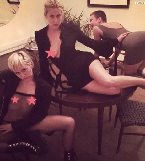 Image 2826981 from Scout Willis