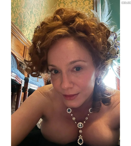 Image 2824753 from Christina Hendricks