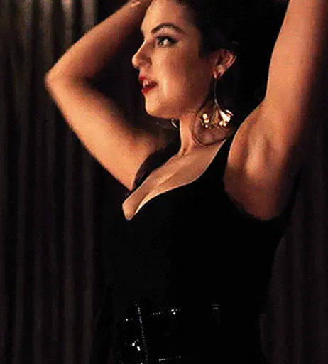 Image 2824175 from Elizabeth Gillies