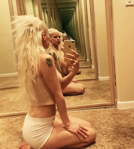Image 2821865 from Yolandi Visser