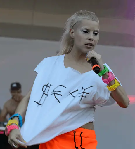 Image 2821831 from Yolandi Visser