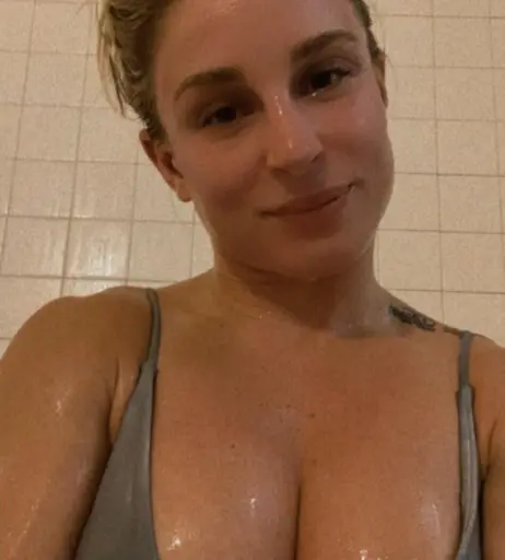 Image 2822452 from Hannah Goldy