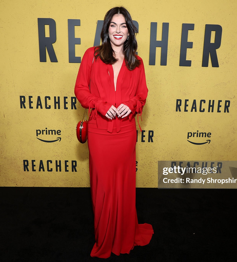 Image 2829523 from Serinda Swan