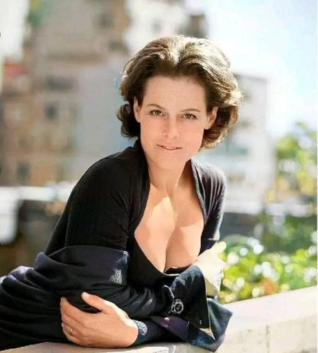 Image 2813464 from Sigourney Weaver