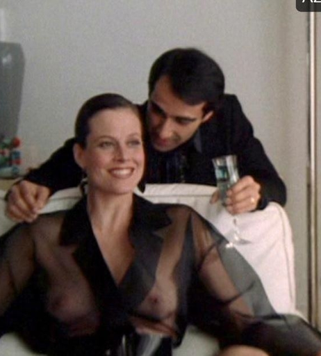 Image 2813403 from Sigourney Weaver