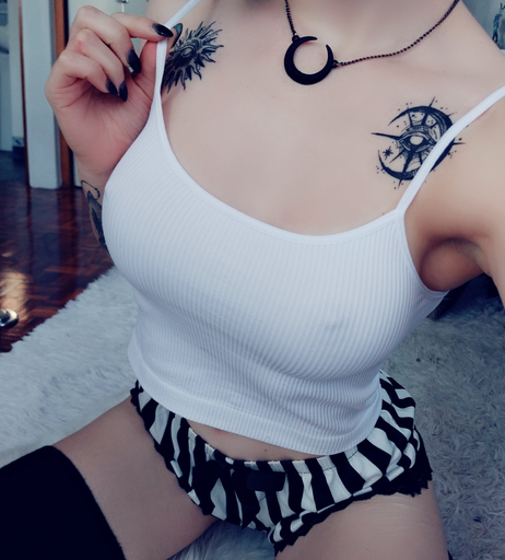 Image 2445383 from (itsjinxxxie / itsJinxieButt