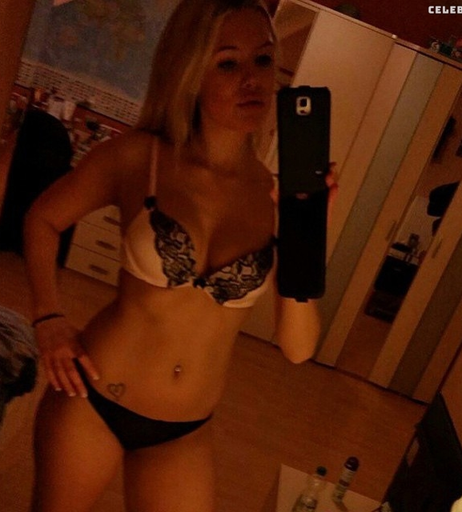 Image 2572559 from Hollaura
