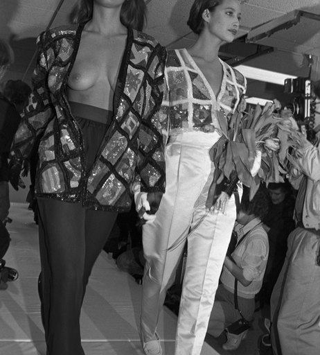 Image 2543570 from Cindy Crawford