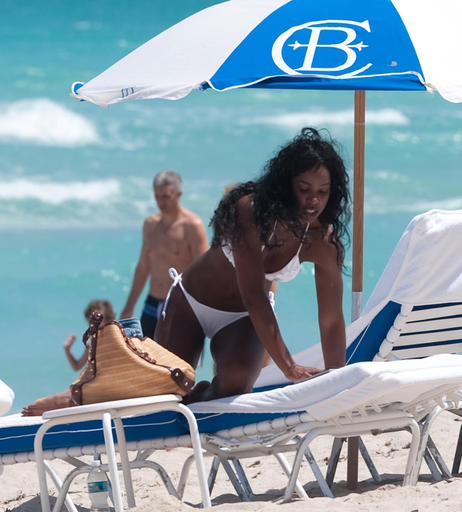 Image 2697137 from Kelly Rowland
