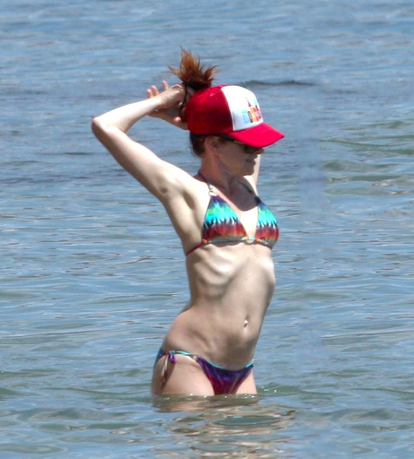 Image 2665372 from Alyson Hannigan